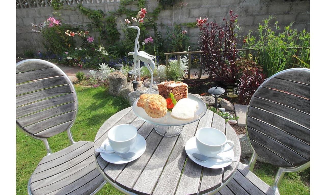 Seven Bed & Breakfast 3*